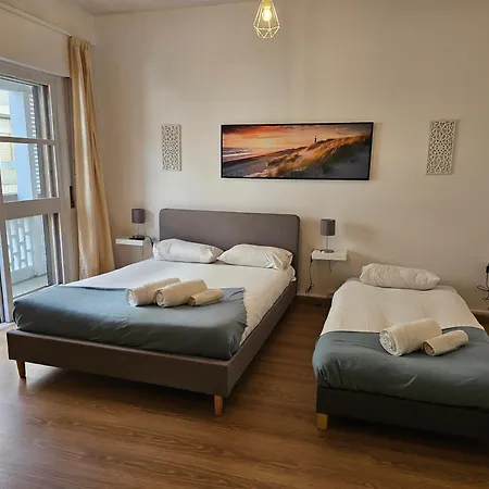 Blife Batalya Private Homestay Faro